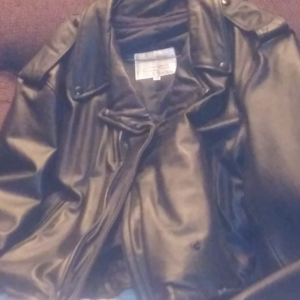 Leather Jacket - Picture 3 of 3